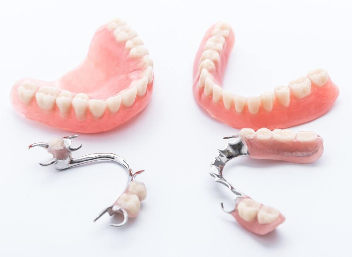 dentures and partial dentures dentist for seniors