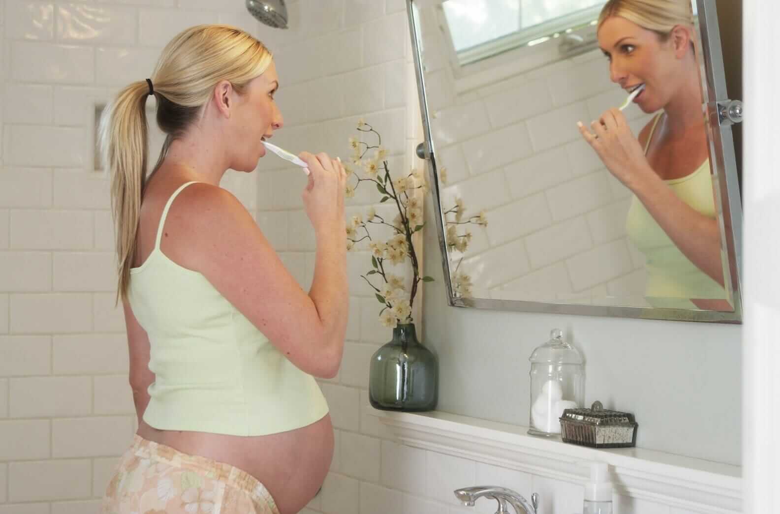 dental hygiene while pregnant